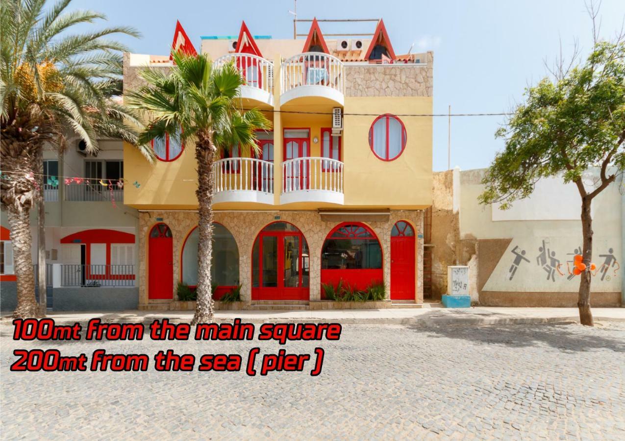 Hostels Holiday Cape Verde Santa Maria Exterior foto
